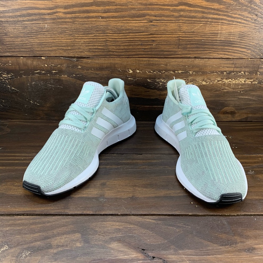 ADIDAS SWIFT RUN WOMENS SHOES - Picture 6 of 10